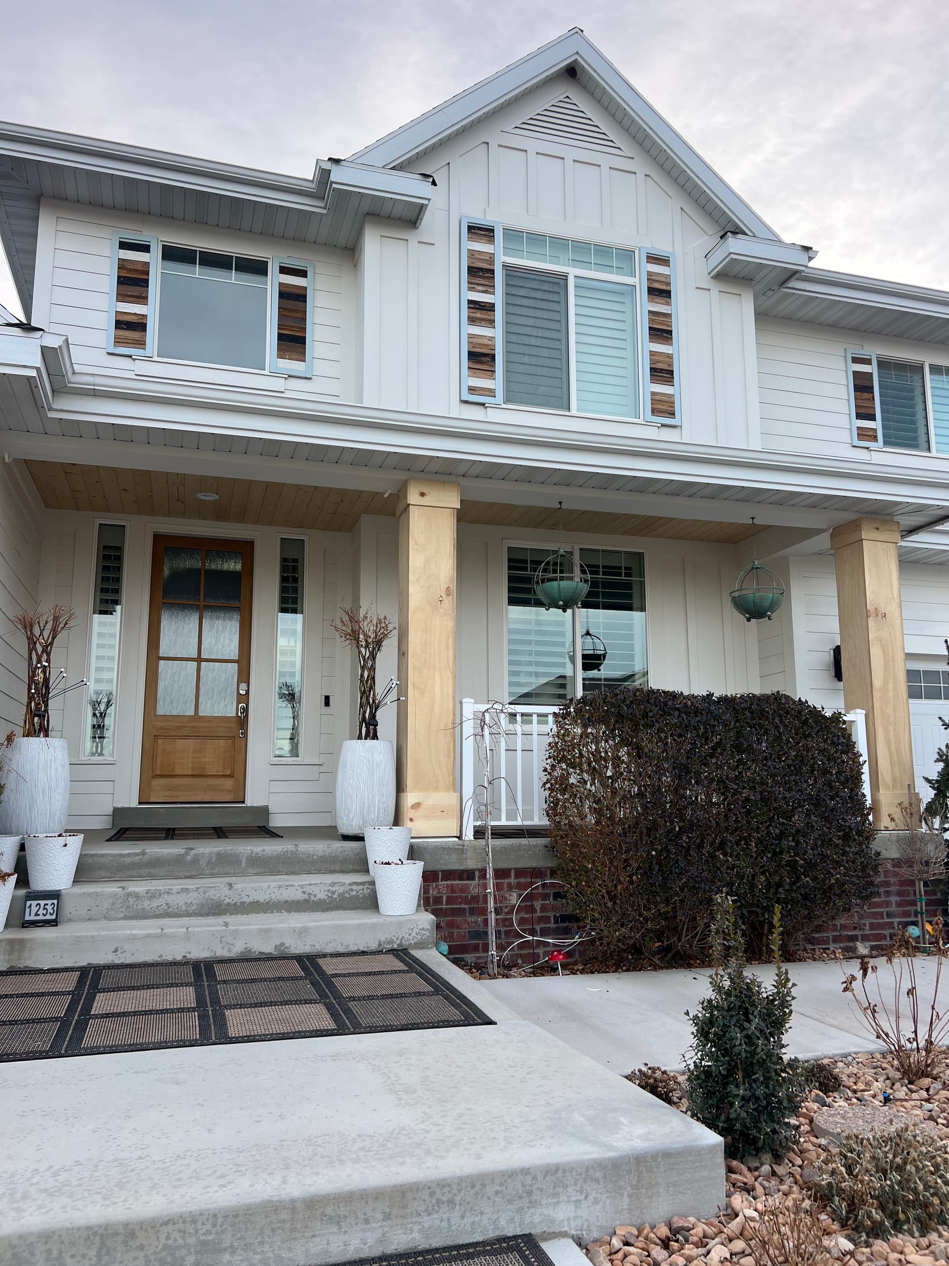 Porch Makeover for a Touch of Warmth