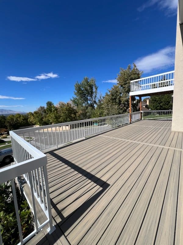 Gallery photos for Stunning Deck Addition in Utah: Image #3
