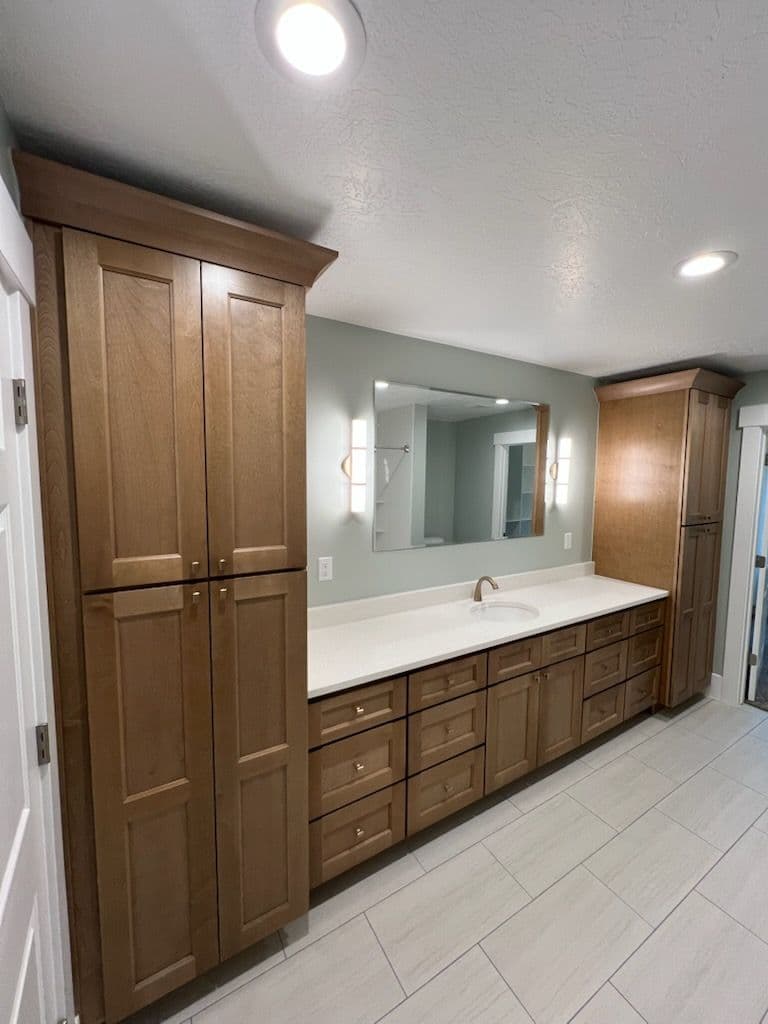 Elegant Bathroom Remodel with Modern Finishes image